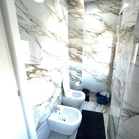 Luxurious & Spacious Old Bazaar Apartment Tirana